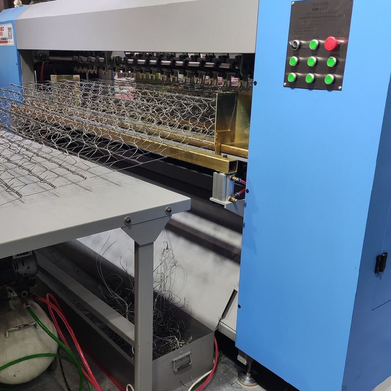 150-200 unità per 8 ore Materasso connesso a bobina con altezza di molla 150 mm -180 mm